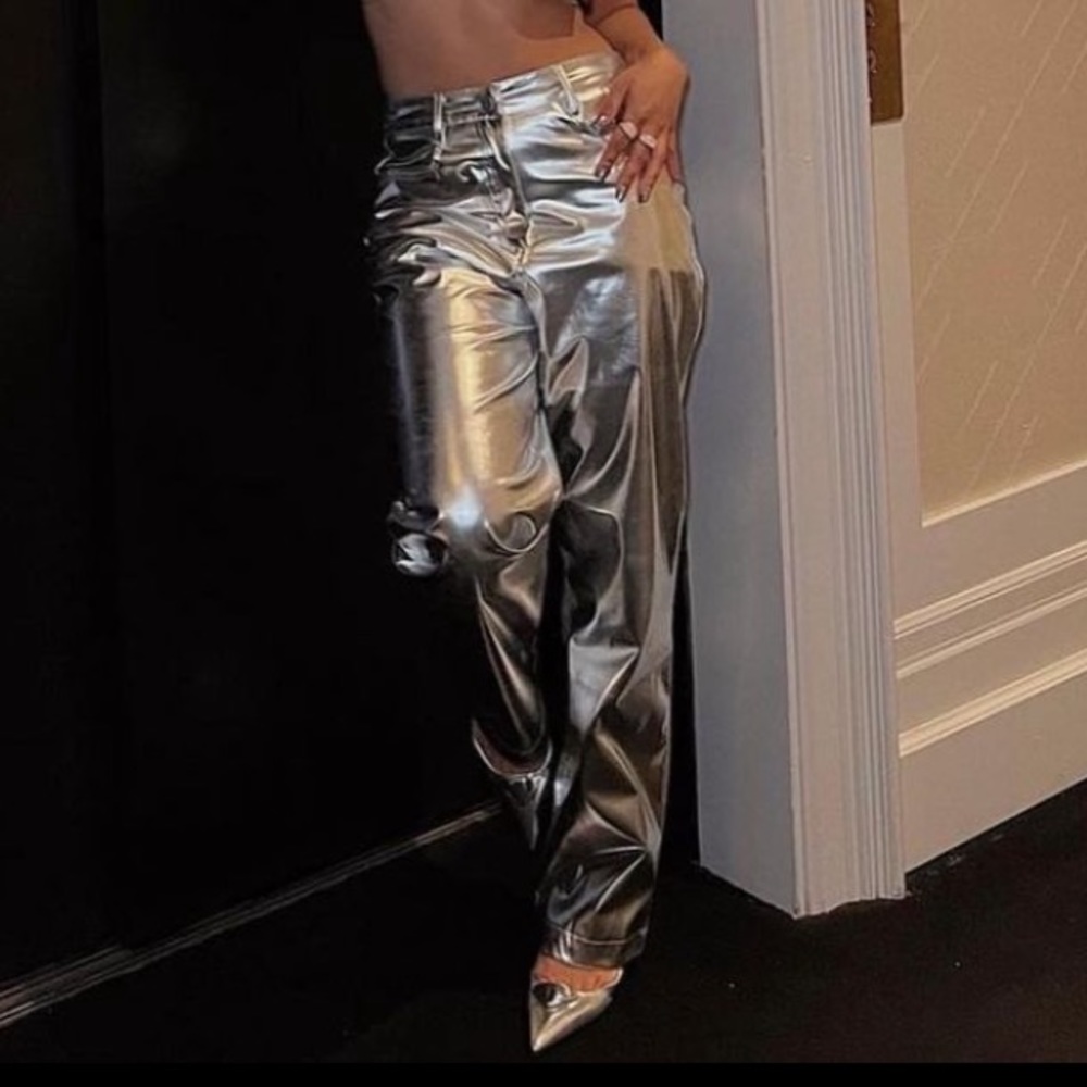 Amy Lynn Silver Metallic Lupe Pants - Picture 10 of 15